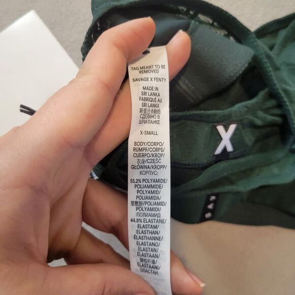 Savage X Fenty Green Sport Bra Size xs - Picture 3 of 4